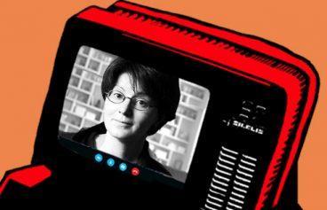 518h317_kouching_lukshina