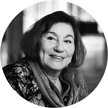 Елена Холмогорова